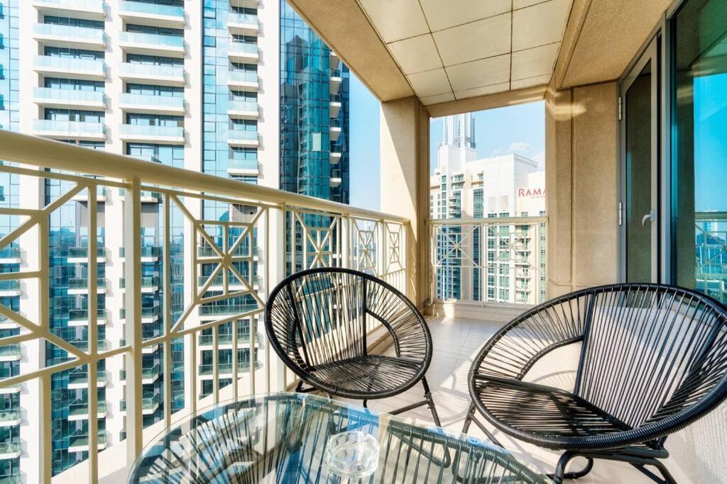 New! Luxury 3Bedroom With Spectacular Burj Views Downtown 두바이 외부 사진