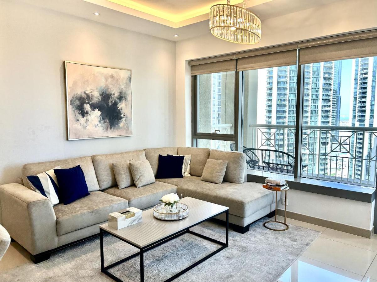 New! Luxury 3Bedroom With Spectacular Burj Views Downtown 두바이 외부 사진