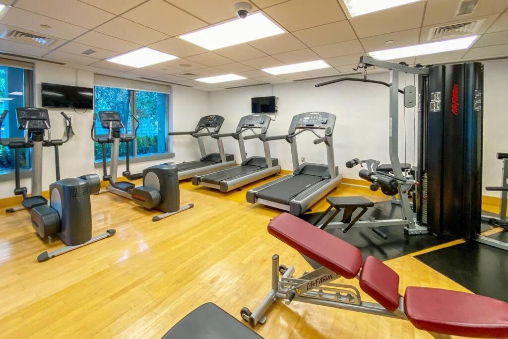 New! Luxury 3Bedroom With Spectacular Burj Views Downtown 두바이 외부 사진