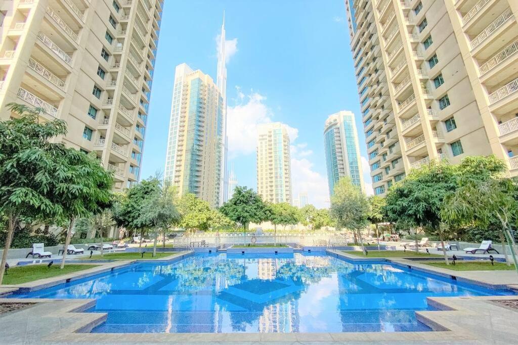 New! Luxury 3Bedroom With Spectacular Burj Views Downtown 두바이 외부 사진